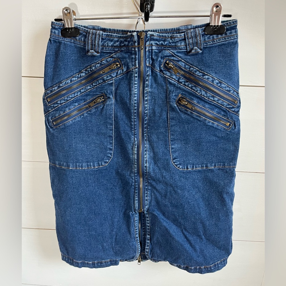 Vintage Denim Zip-Front Pencil Skirt